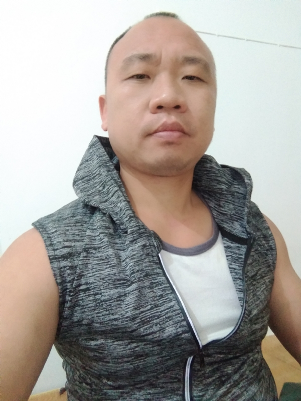 whm的第一张照片--厦门上门女婿服务网
